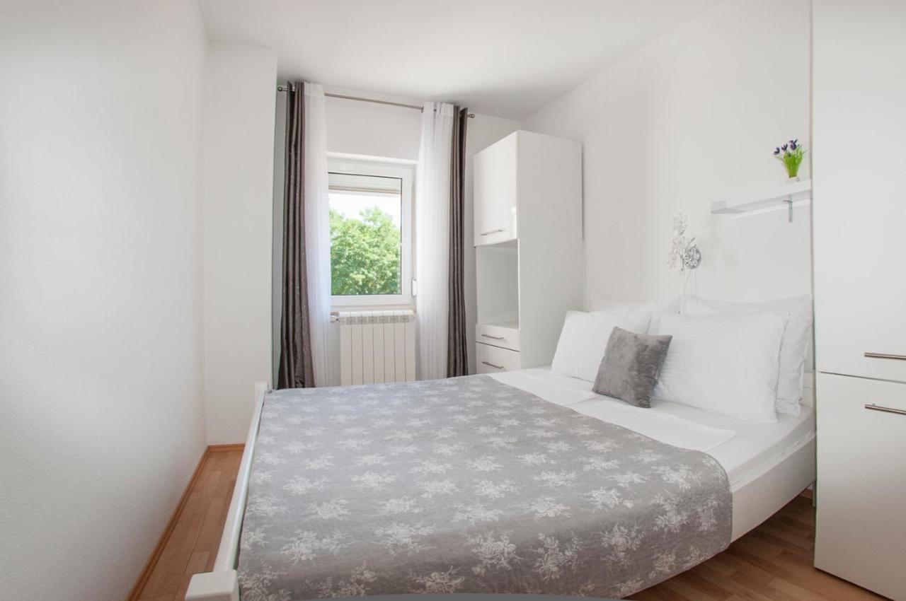 Apartments Somi Porec Ngoại thất bức ảnh