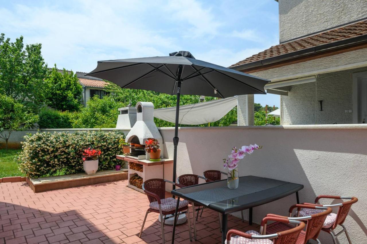 Apartments Somi Porec Ngoại thất bức ảnh