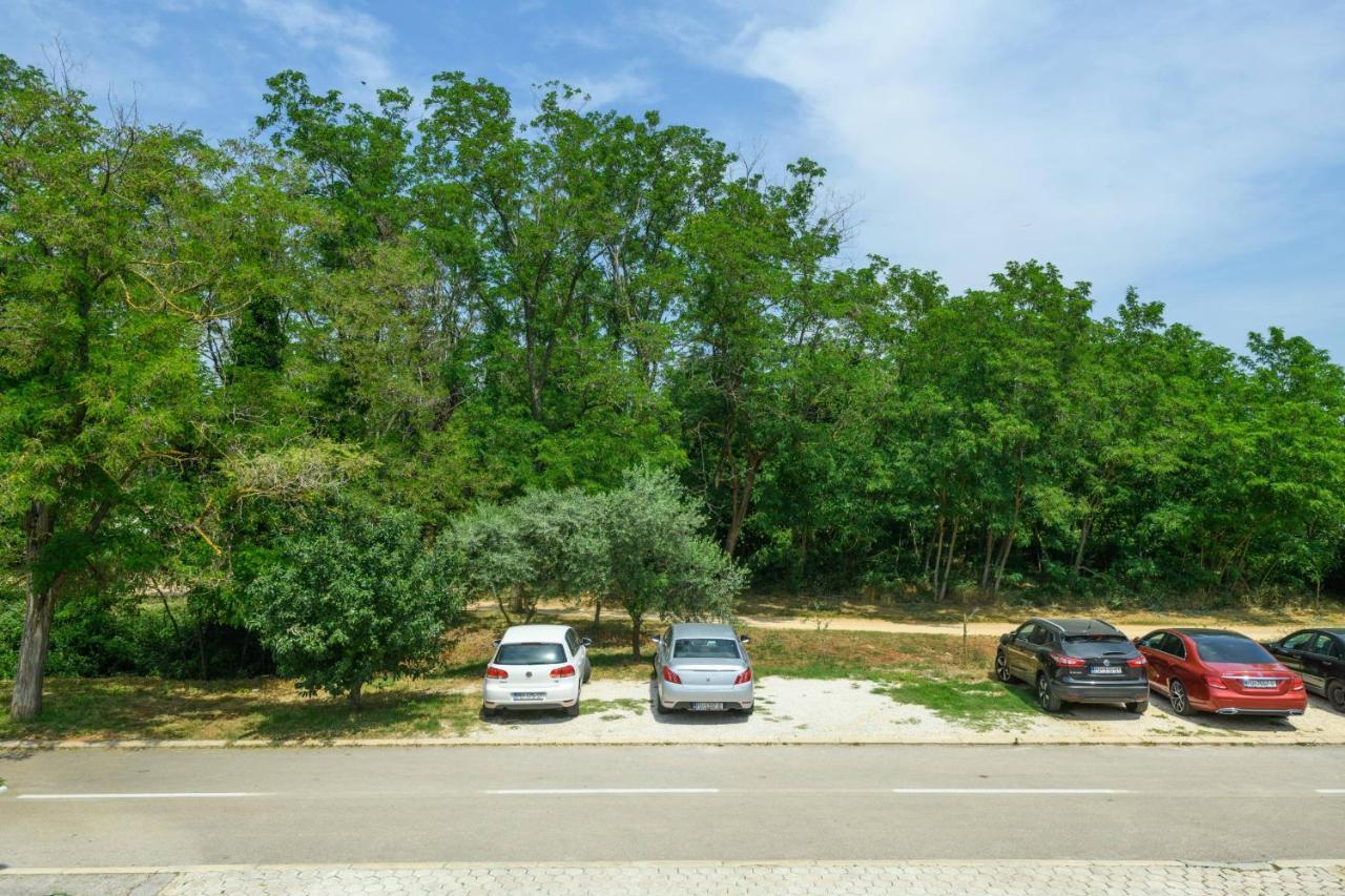 Apartments Somi Porec Ngoại thất bức ảnh