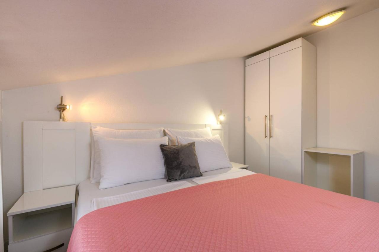Apartments Somi Porec Ngoại thất bức ảnh