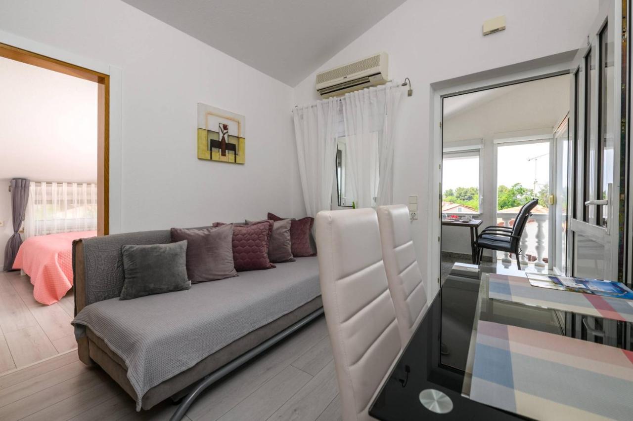 Apartments Somi Porec Ngoại thất bức ảnh