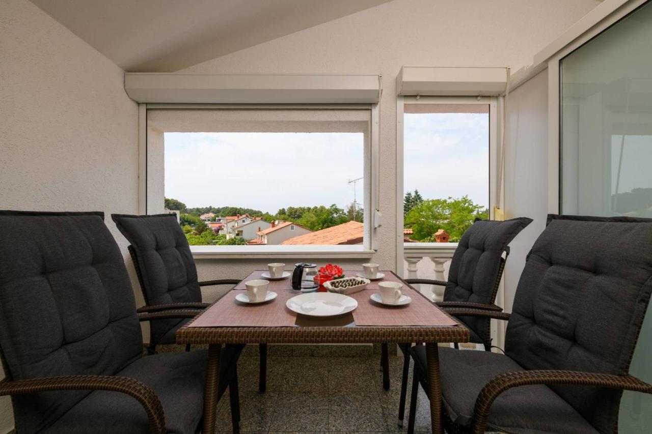 Apartments Somi Porec Ngoại thất bức ảnh